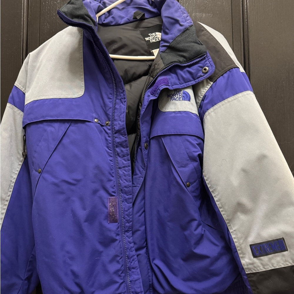 The North Face Vintage Circa 90’s Men's Purple and Gray, down  Snow/Ski Jacket